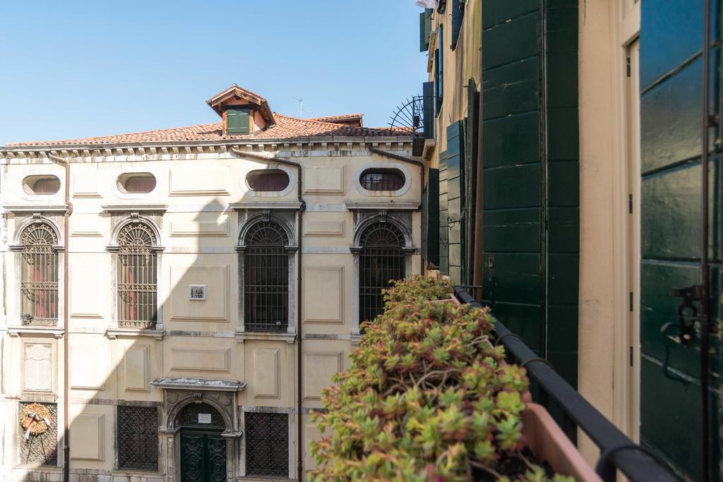 Ghetto Modern Apt For 4, Venice Apartment Exterior foto